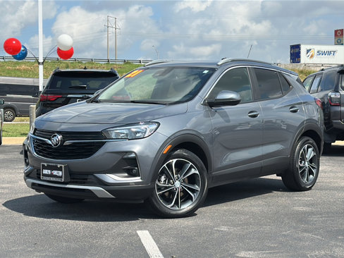 Certified 2022 Buick Encore GX Select image 2