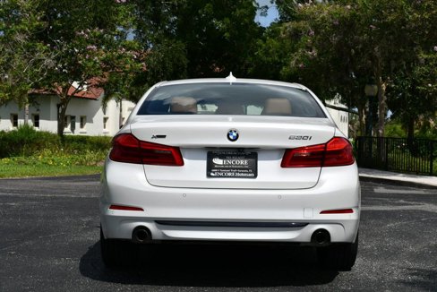 Used 2018 BMW 530i xDrive image 29