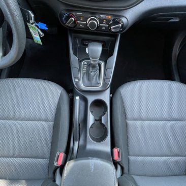 Used 2023 Kia Soul LX w/ LX Technology Package image 17