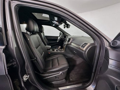 Used 2016 Jeep Grand Cherokee Limited image 29