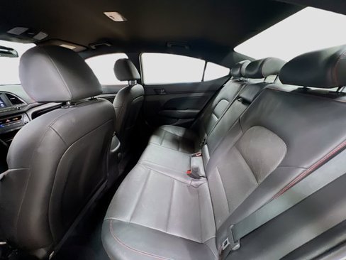 Used 2017 Hyundai Elantra Sport image 23