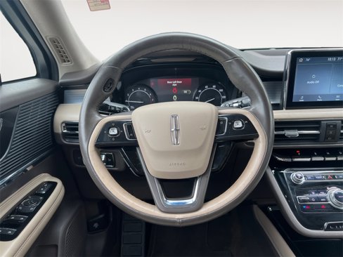 Used 2021 Lincoln Corsair FWD image 12