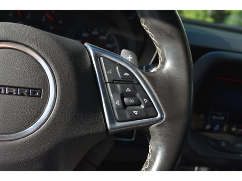 Used 2019 Chevrolet Camaro LT w/ Technology Package image 19