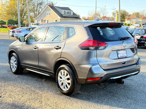Used 2017 Nissan Rogue S image 6