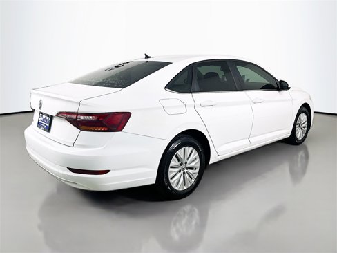 Used 2019 Volkswagen Jetta S image 6