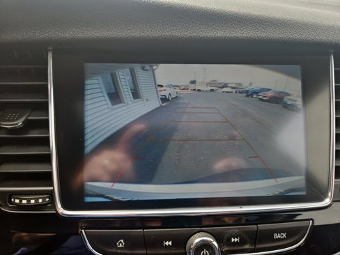 Used 2019 Buick Encore Essence w/ Experience Buick Package image 15