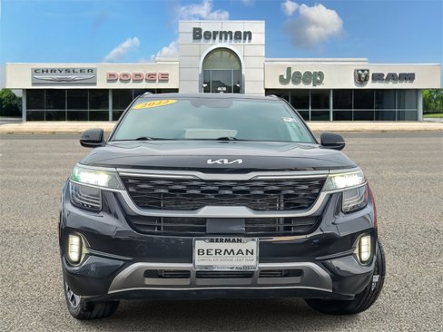 Used 2022 Kia Seltos SX w/ Sunroof Package image 6