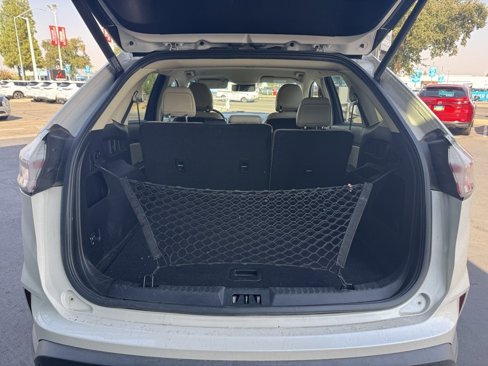 Used 2019 Ford Edge SEL w/ Equipment Group 201A image 7