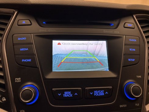 Used 2014 Hyundai Santa Fe GLS image 18