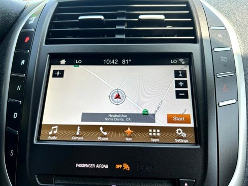 Used 2017 Lincoln MKC Select w/ Select Plus Package image 18