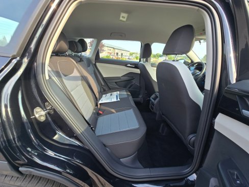 New 2025 Volkswagen Taos S image 14