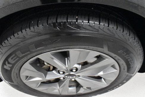 Used 2023 Kia Sportage SX image 9