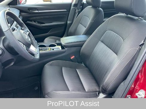 Certified 2021 Nissan Altima 2.5 SV w/ SV Premium Package image 8