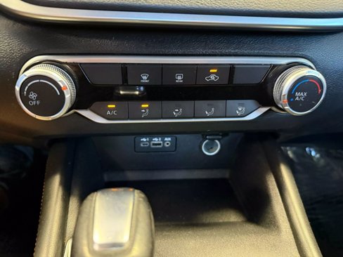 Used 2020 Nissan Altima 2.5 SR image 19