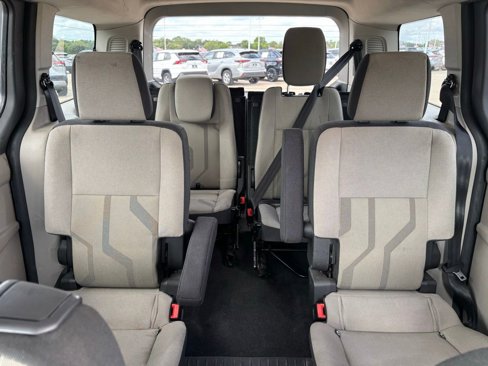 Used 2016 Ford Transit Connect XLT image 14