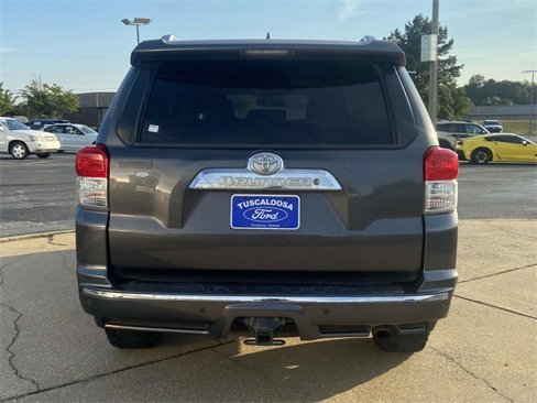 Used 2011 Toyota 4Runner SR5 image 3