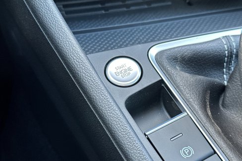 New 2025 Volkswagen Jetta SE image 20