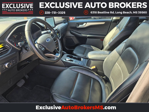 Used 2022 Ford Escape SEL image 30