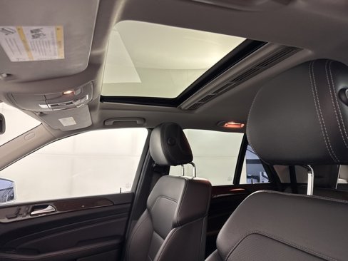 Used 2013 Mercedes-Benz ML 350 4MATIC image 25