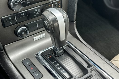 Used 2014 Ford Mustang Premium image 19