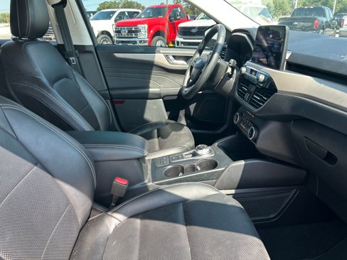 Certified 2022 Ford Escape SEL image 29
