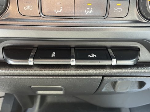 Used 2016 Chevrolet Silverado 1500 W/T image 28