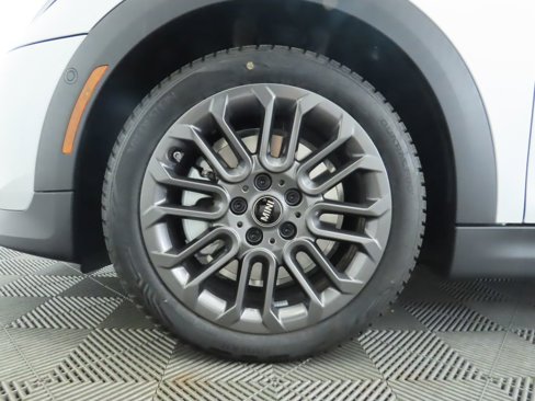 Used 2025 MINI Cooper S image 31
