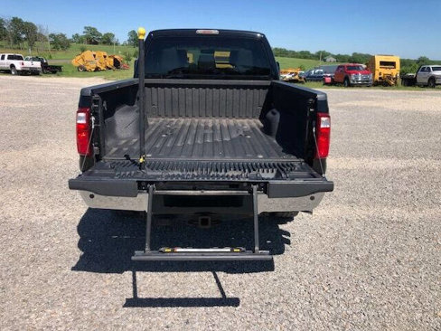 Used 2016 Ford F250 XLT w/ XLT Premium Package image 14