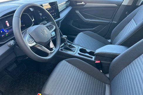 New 2025 Volkswagen Jetta S image 9