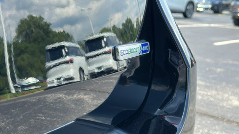 Used 2020 Ford Explorer Limited image 10