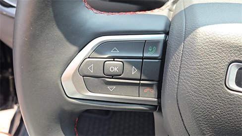 Used 2022 Jeep Compass Trailhawk w/ Trailhawk Convenience Group image 8