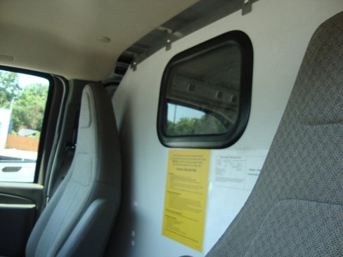 Used 2018 Chevrolet Express 2500 image 9