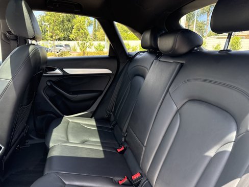 Used 2018 Audi Q3 2.0T Premium image 13