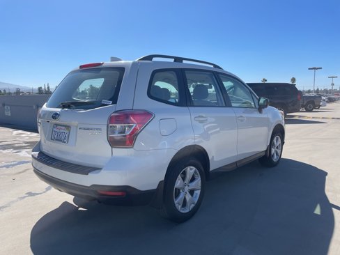 Used 2016 Subaru Forester 2.5i w/ Alloy Wheel Package image 2