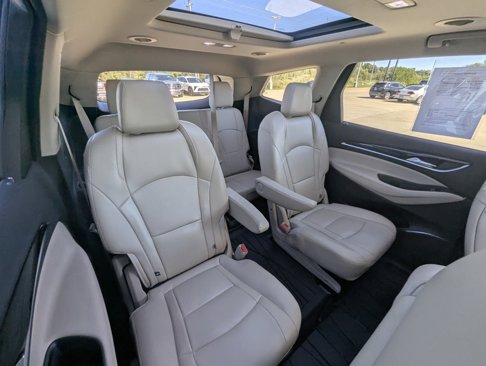 Used 2018 Buick Enclave Premium image 23