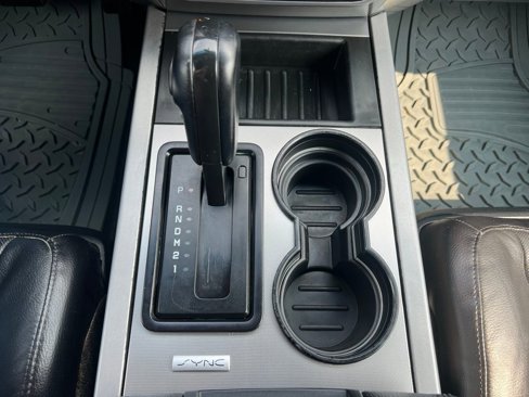 Used 2016 Ford Expedition XLT w/ Equipment Group 202A image 30