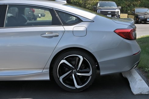 Used 2019 Honda Accord Sport image 5