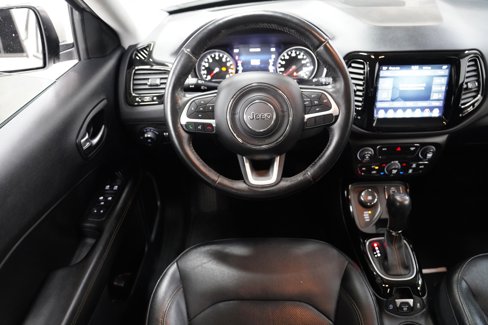 Used 2020 Jeep Compass Limited image 12
