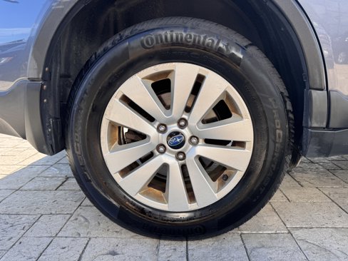 Used 2016 Subaru Outback 2.5i Premium image 20