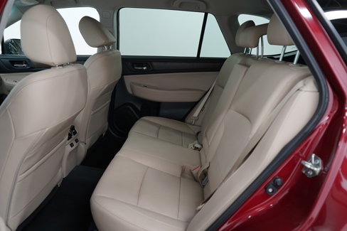 Used 2016 Subaru Outback 3.6R Limited image 15