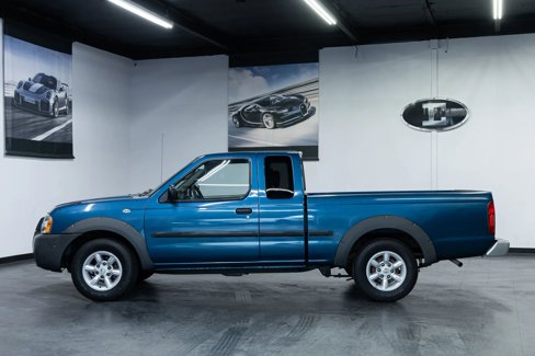 Used 2002 Nissan Frontier XE image 9