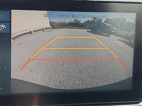 Certified 2023 Hyundai Venue SEL image 21