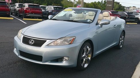 Used 2010 Lexus IS 250C image 3