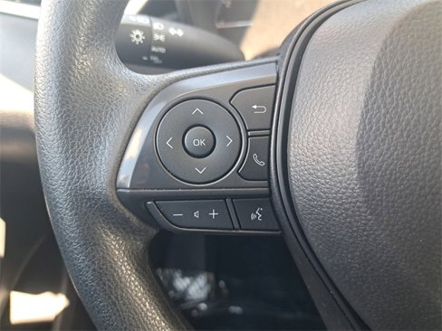 Used 2024 Toyota Corolla LE image 19