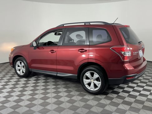 Used 2015 Subaru Forester 2.5i w/ Alloy Wheel Package image 6