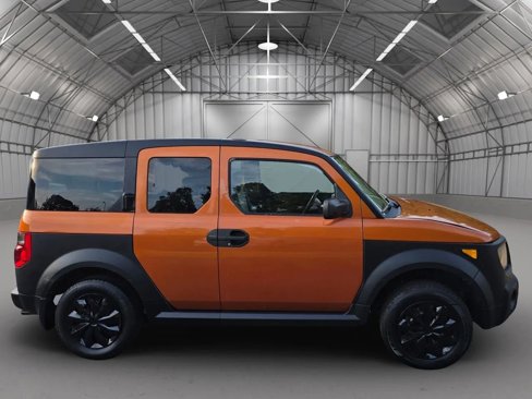 Used 2007 Honda Element LX image 2