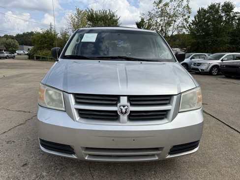 Used 2010 Dodge Grand Caravan SE image 8