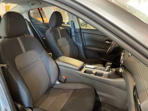 Used 2024 Nissan Sentra SV image 36