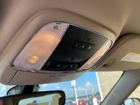 Used 2017 Jeep Grand Cherokee Limited image 21
