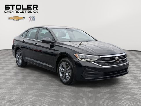 Used 2024 Volkswagen Jetta SE image 7